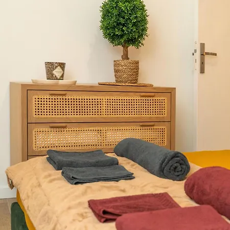 Appartement Typique Hyper Centre Albi - Neuf Premium - Parking Gratuit Extérieur photo